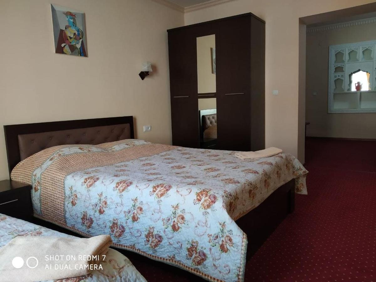 Hotel Zarina Szamarkand Kültér fotó